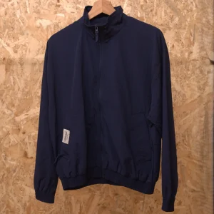 Chaqueta Windrunner Reciclada