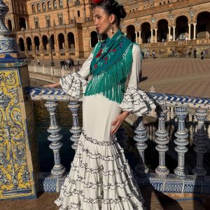 Traje de Flamenca Canastero Adorno Garrucha Blanco